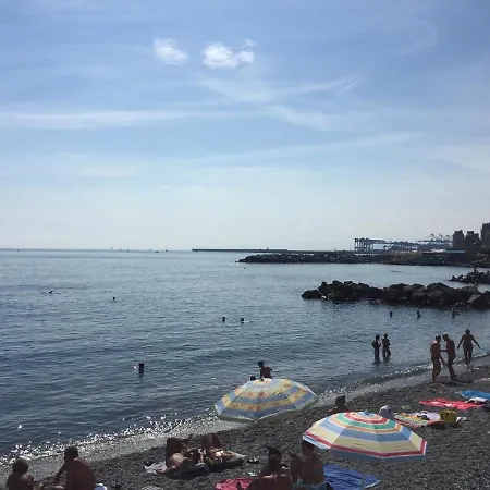 La Finestra Sull'oasi Apartment *
